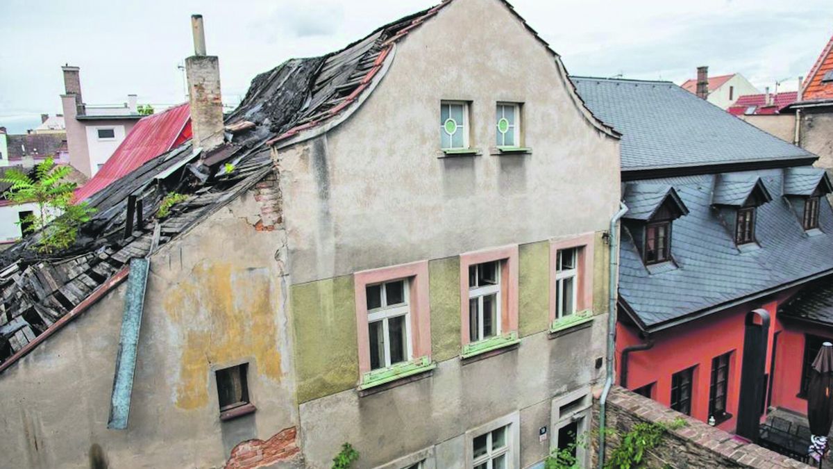 Kolín kupuje cenné historické domy